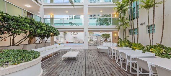 2 bedrooms Condo in San Juan, Puerto Rico No. 29 12