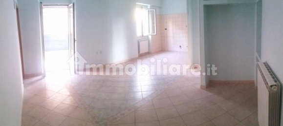 2 bedrooms Apartment in Aprilia, Italy No. 189046 5