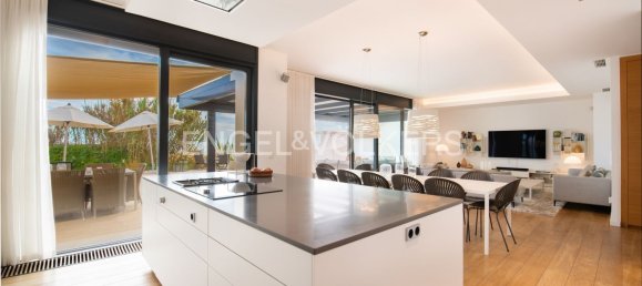 6 bedrooms Villa in Marbella, Spain No. 93774 6