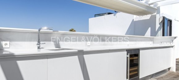 6 bedrooms Villa in Marbella, Spain No. 93774 29