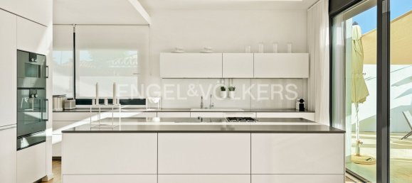 6 bedrooms Villa in Marbella, Spain No. 93774 8