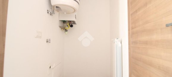 Apartamento T1 em San Giacomo delle Segnate, Italy N.º 305658 5