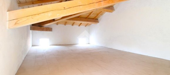 Apartamento T1 em San Giacomo delle Segnate, Italy N.º 305658 15
