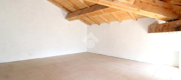 Apartamento T1 em San Giacomo delle Segnate, Italy N.º 305658 13