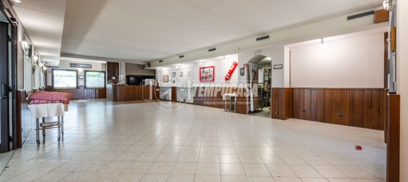 3 bedrooms House in Maranello, Italy No. 328679 22