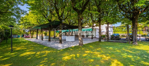 3 bedrooms House in Maranello, Italy No. 328679 10