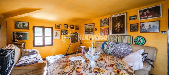 3 bedrooms House in Maranello, Italy No. 328679 25