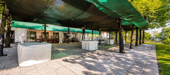 3 bedrooms House in Maranello, Italy No. 328679 3