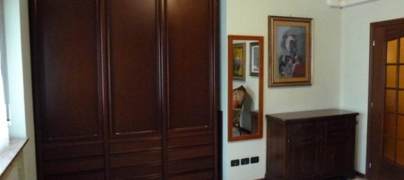 3 rooms Apartment in Piacenza, Italy No. 35891 14