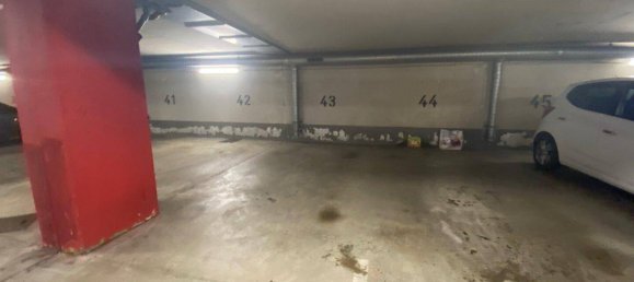 Garage in Döbling, Austria, Nr. 150868 4