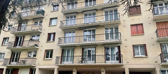 2 bedrooms Apartment in Montmorency, France No. 163948 9