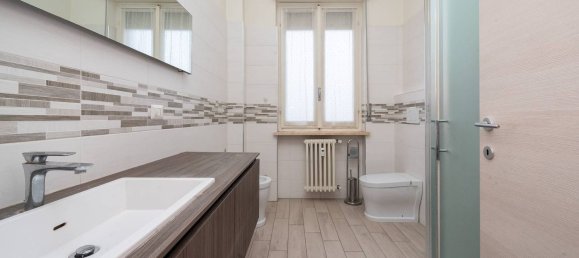 3 Schlafzimmer Wohnung in Rivoli, Italy, Nr. 372024 17