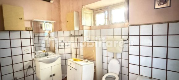 3 bedrooms Apartment in Turin, Italy No. 312934 13