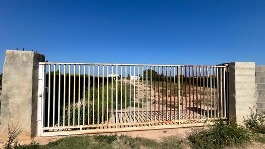 Terreno em Moncada, Spain 2800 m² N.º 182486