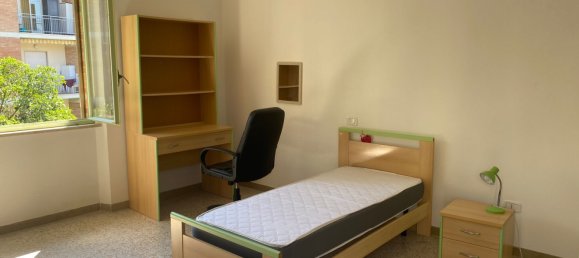 5 rooms Apartment in Perugia, Italy No. 50340 13