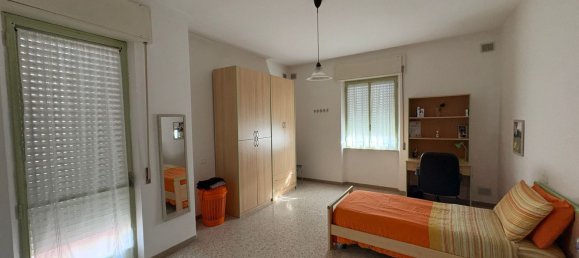 5 rooms Apartment in Perugia, Italy No. 50340 75