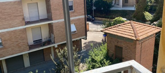 5 rooms Apartment in Perugia, Italy No. 50340 56