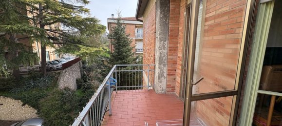 5 rooms Apartment in Perugia, Italy No. 50340 89
