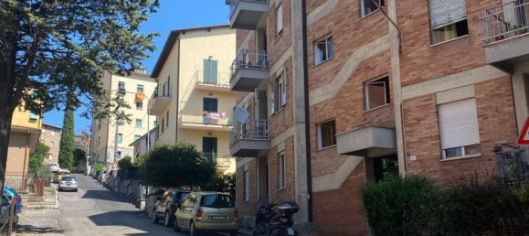 5 rooms Apartment in Perugia, Italy No. 50340 16