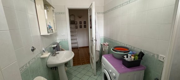 5 rooms Apartment in Perugia, Italy No. 50340 91