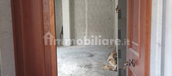 3 bedrooms Apartment in Lauria, Italy No. 31837 3