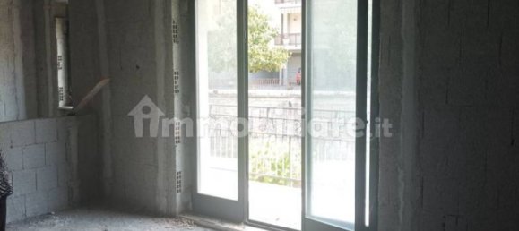 3 bedrooms Apartment in Lauria, Italy No. 31837 6