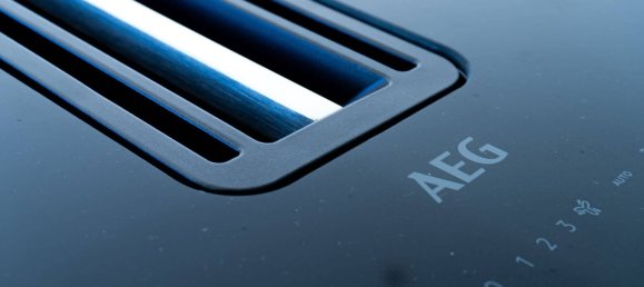 3 bedrooms Bungalow in Tivat, Montenegro No. 195 27