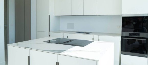 3 bedrooms Bungalow in Tivat, Montenegro No. 195 23