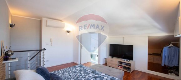 4 rooms Apartment in Montemarciano, Italy No. 2898 30