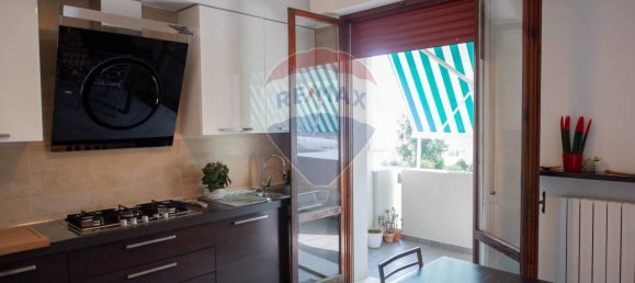 4 rooms Apartment in Montemarciano, Italy No. 2898 6