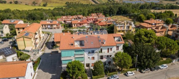 4 rooms Apartment in Montemarciano, Italy No. 2898 37