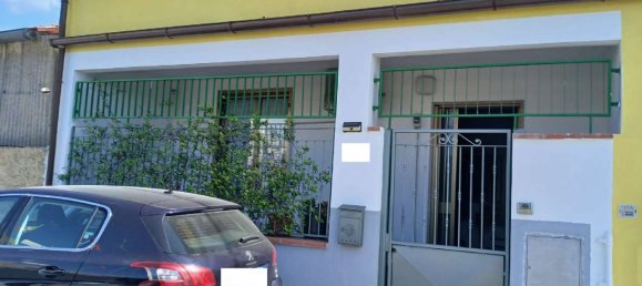 5 rooms Apartment in Carrara, Italy No. 290248 12