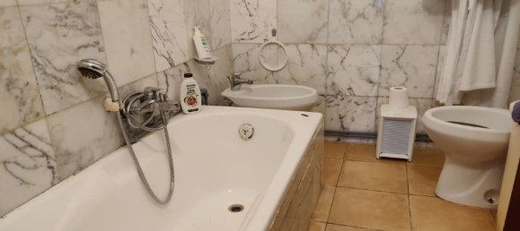 5 rooms Apartment in Carrara, Italy No. 290248 9