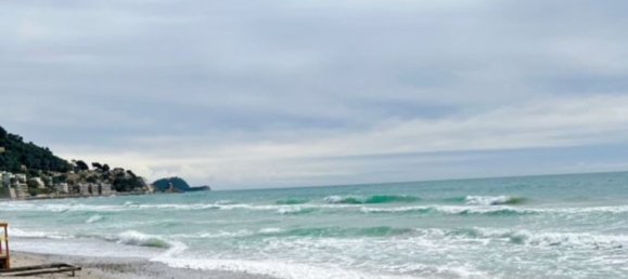 4 rooms Duplex in Alassio, Italy No. 165237 2