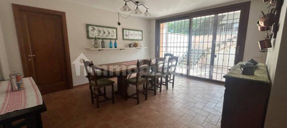 Villa de 6 dormitorios en Trevignano Romano, Italy No. 350218 33