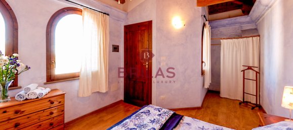 5 bedrooms Villa in Alghero, Italy No. 232210 11