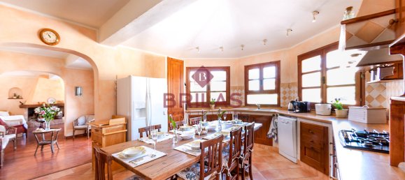 5 bedrooms Villa in Alghero, Italy No. 232210 12