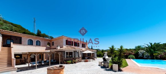 5 bedrooms Villa in Alghero, Italy No. 232210 3