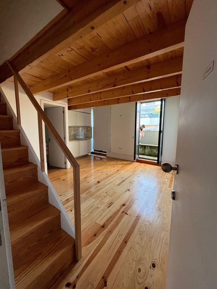 1 bedroom Apartment in Porto, Portugal No. 189885