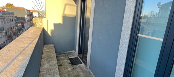 1 bedroom Apartment in Porto, Portugal No. 189885 9