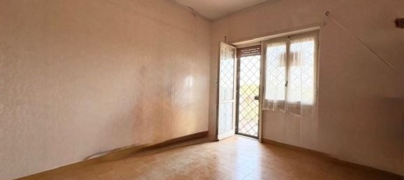 Apartamento T2 em Pomezia, Italy N.º 344378 12
