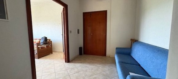 Apartamento T2 em Pomezia, Italy N.º 344378 8