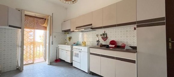 Apartamento T2 em Pomezia, Italy N.º 344378 14