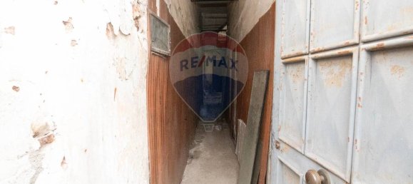 2 bedrooms House in Catania, Italy No. 275801 2