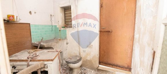 2 bedrooms House in Catania, Italy No. 275801 21