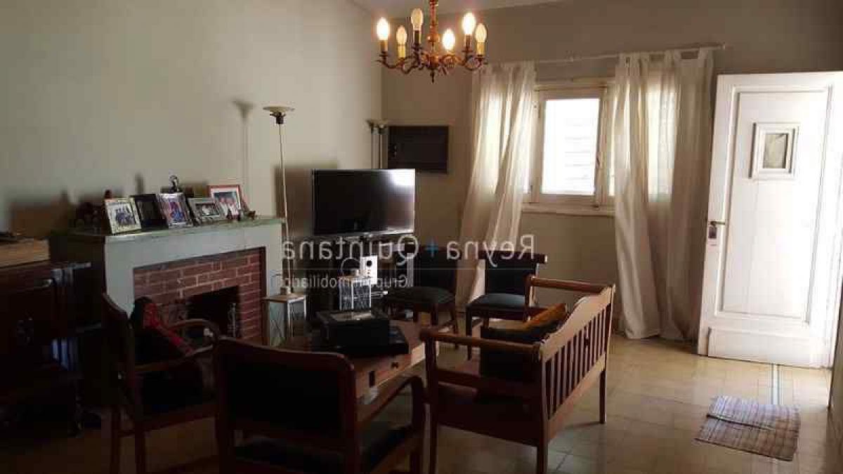 3 bedrooms House in Cordoba, Argentina No. 9868