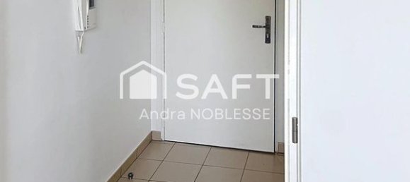 Studio à Nanteuil-le-Haudouin, France No. 54762 2