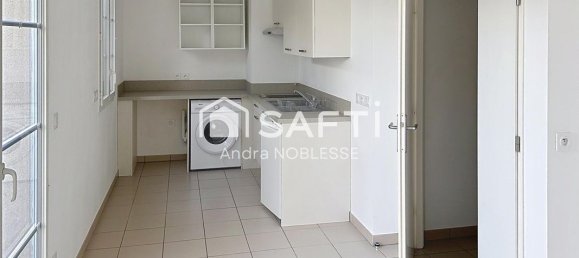 Studio à Nanteuil-le-Haudouin, France No. 54762 4