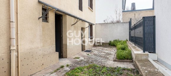 2 bedrooms Townhouse in Clermont-Ferrand, France No. 271696 11