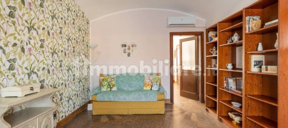 Apartamento de 3 dormitorios en Bologna, Italy No. 349715 22